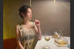 上海 复旦大学 经济学院 徐言心 娇小身材吃鸡挺猛 反差十足