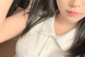 抖音 京鱼儿 广州19岁纯欲天花板复出