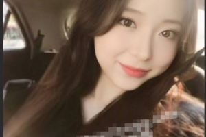 极品白嫩职业 OL 美女