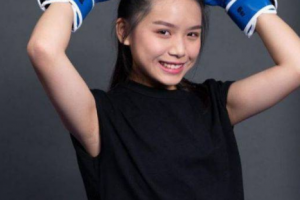 青涩阳光的反差萝莉少女