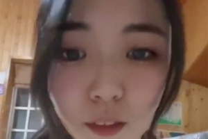 农村清贫少女被网络金主网调