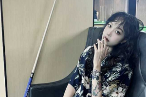 广西纹身妹！抖音小叮 真名『朱李雅欣』