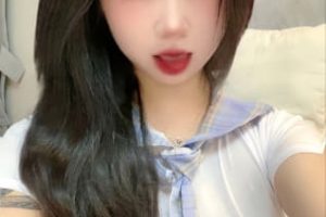 桂平市05年网红学妹  佩奇