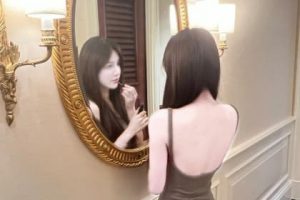 桂平市网红主播  李雪江  身高171