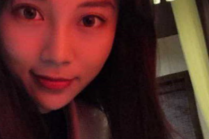 丽江礼服店店长【王慧】