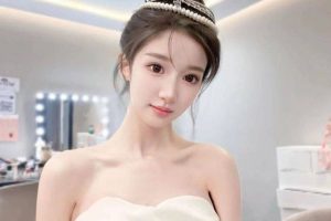 #北京 #朝阳  李甜央：02年 身高172