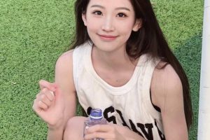 #上海 #静安 小雪：02年 身高169