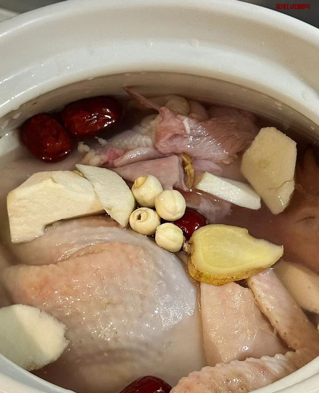 #吃饭 #餐点 #居家 #做饭 #煲汤 虫草花公鸡滋补汤