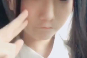 推特退网网红福利姬 少女枪械师 真实在读大学生妹子