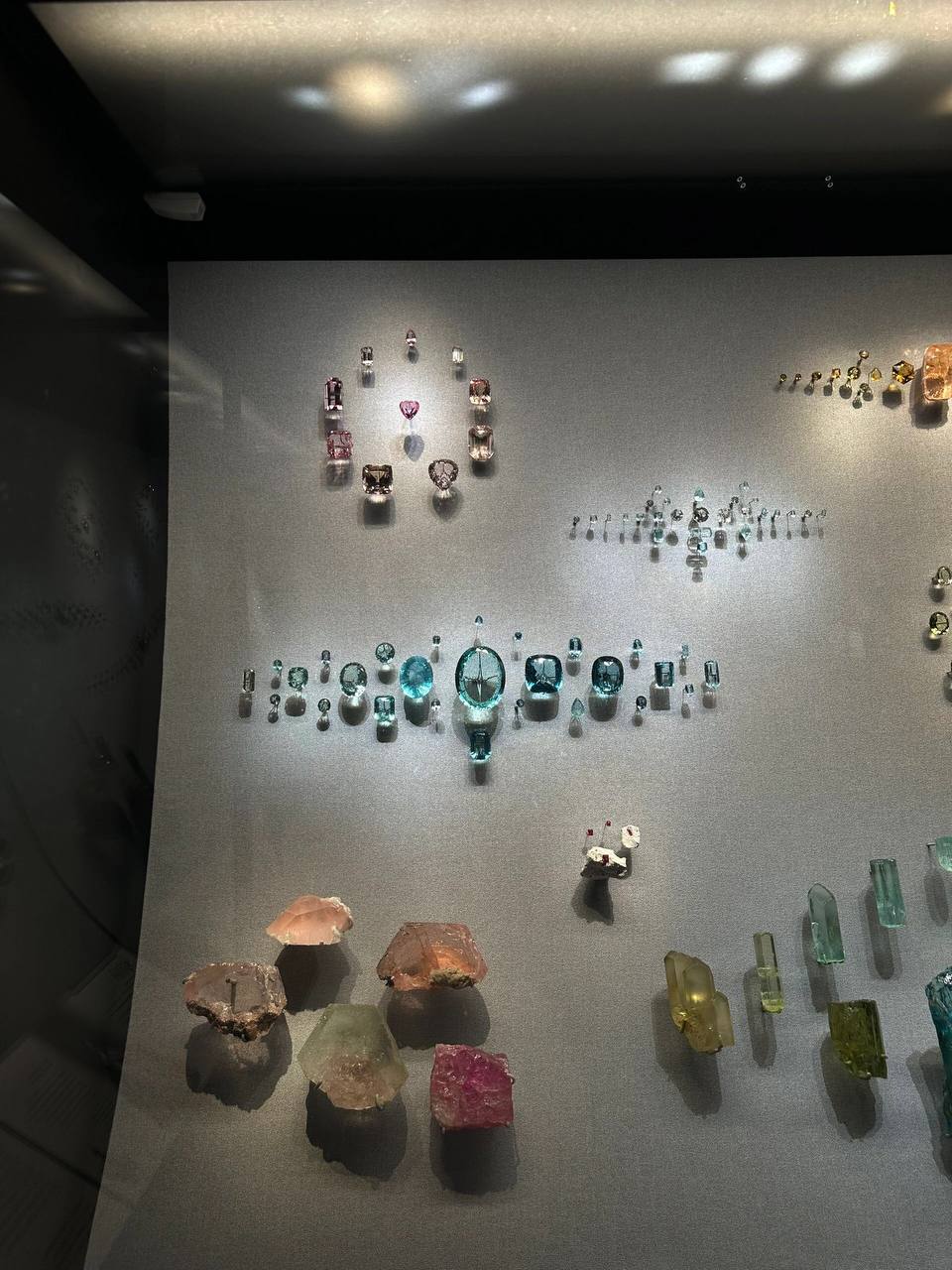 #美国?? 纽嬳 #博物馆 ｜世界上最大的紫水晶洞?||