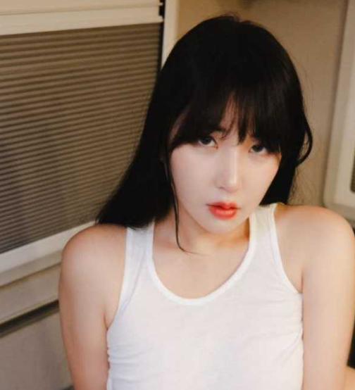 高颜值模特网红 echih