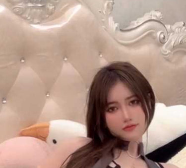 极品反差 平日高冷女神 私下如此