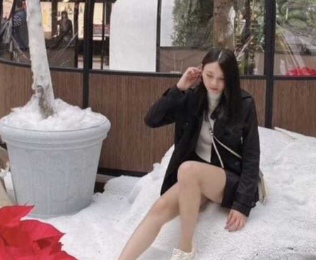 女同学私下竟然如此