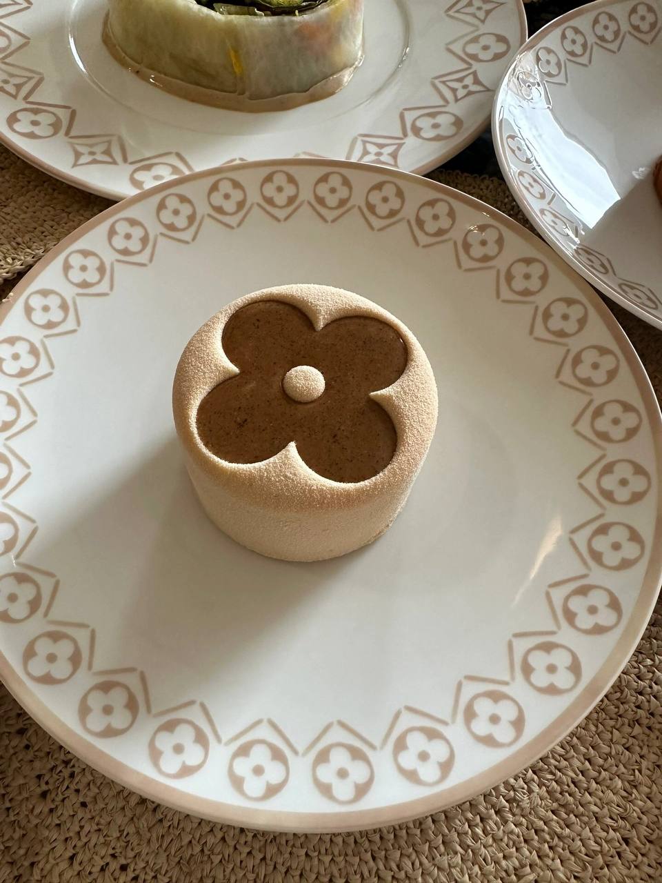 #法国?? #巴黎 #LV Lv餐厅