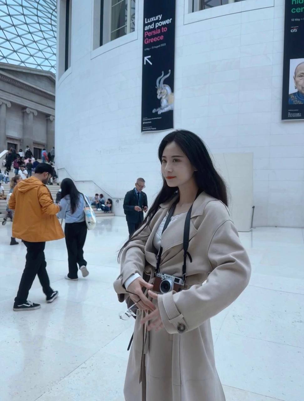 #英国?? 大英博物馆?️ #美女 #女设