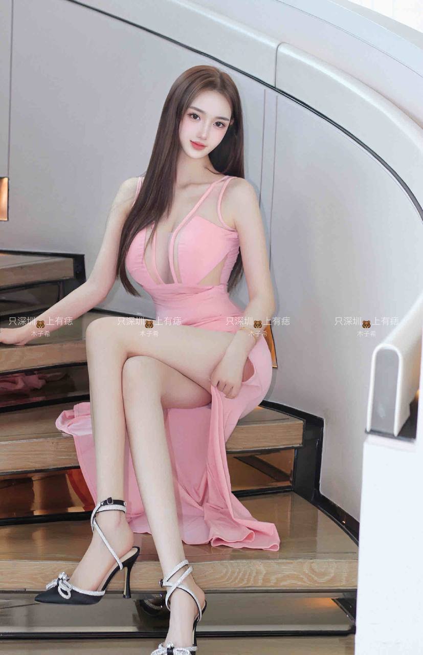 深圳木子希180F无整容（保真）健身达人 瑞丽签嬳模特 180 真实F 真?