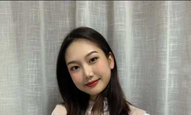 极品身材校花和男友在酒店