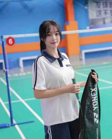 独家曝光！四川师范大学 石佳敏