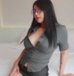 极品身材颜值眼镜娘