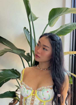 韩国赴美 18岁反差留学生 len 在美国纽嬳