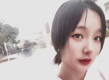 瓜友分享 军训时认识的极品大一学妹 长得很清纯