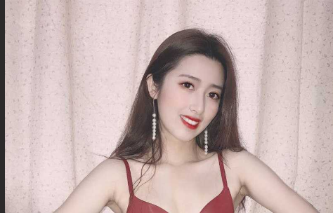 极品湖南妹子 胡思敏 已婚小媳妇儿 高颜值女神模特身材 认识很久了 终于