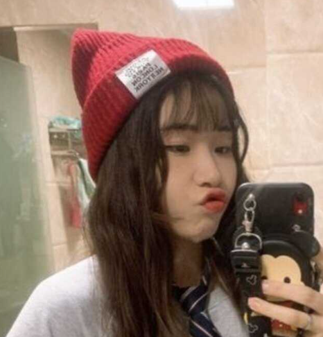 西安某公司白领 同部门的女神同事