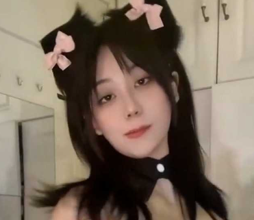 推特 高颜值巨1女神福利姬