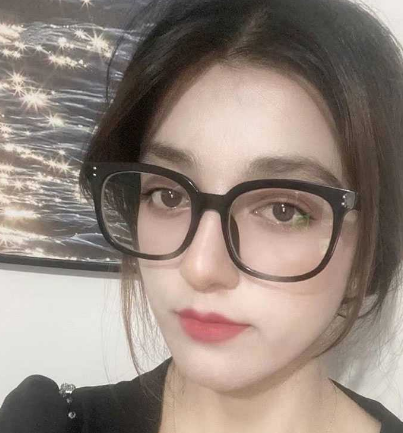 天津圣安医院 极品高颜反差护士 希闻静 外表高冷的眼镜妹