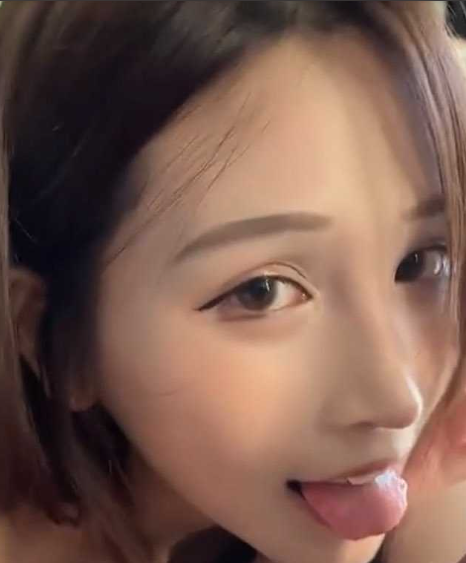 台湾反差1美少女 姚彤彤