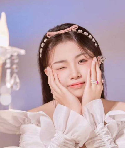 【独家曝光】辽宁25岁 郝春兰