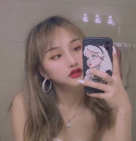 青海师范大学 眼镜反差1学生妹 高茜茜