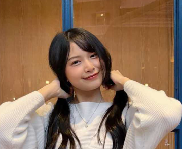 大二极品反差学生妹 和男友