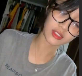 眼镜娘 外纯内欲的反差