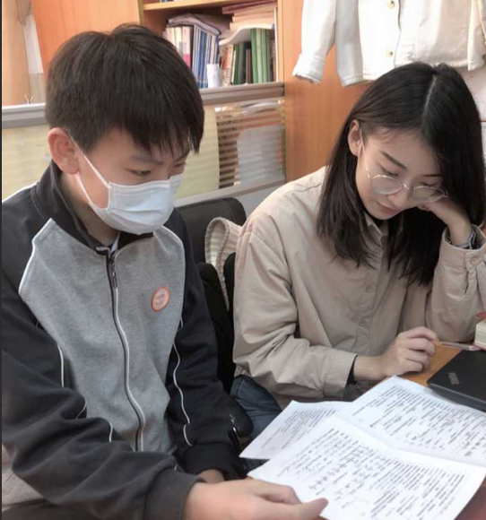 上海第二中学 张越老实男同学后续