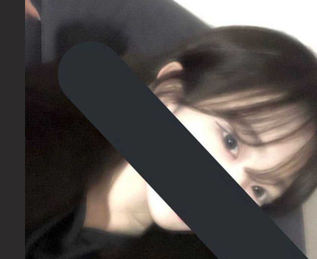 外表文静的清纯少女 青春期