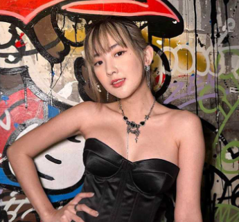 泰国甜美系美女选美小姐歌手 Bizcuitbeer 天使容貌魔鬼身材 还多才多艺