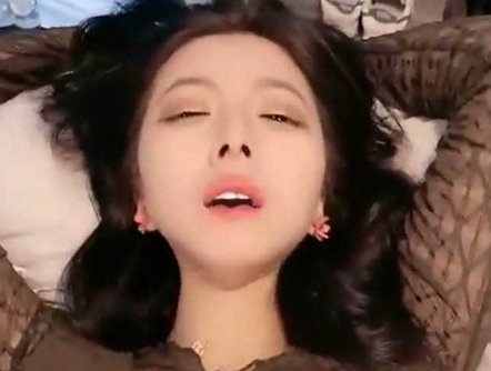 超高人气车模 1球 极品身材的反差女神 高颜值性感大长腿