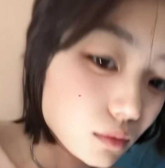 浙江工业大学 舞蹈系系花 婷婷 表面上清纯可爱！背地里却是