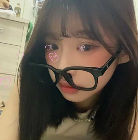 台湾慕洋史翔懿 蜜桃臀丁