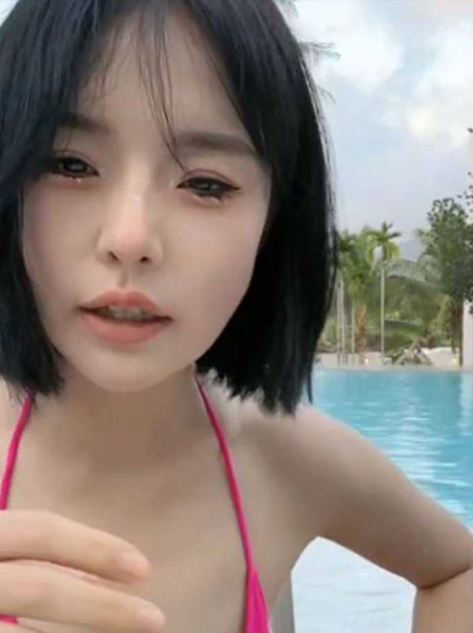 全网疯求的抖音百万粉丝网红轩姨 早期与前男友