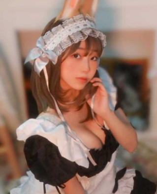 韩国爆火吃播 金熙宰 无意间掌握了流量密码转行做播 因甜美的颜值和傲人的身材一度爆火