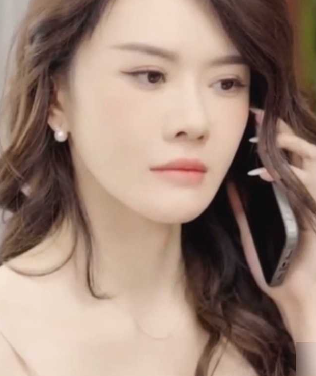 我的绝色女房东 交房遇到上司 和女房东