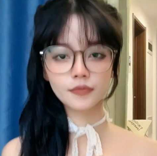 极品高脸眼镜御姐 阿黑颜展示