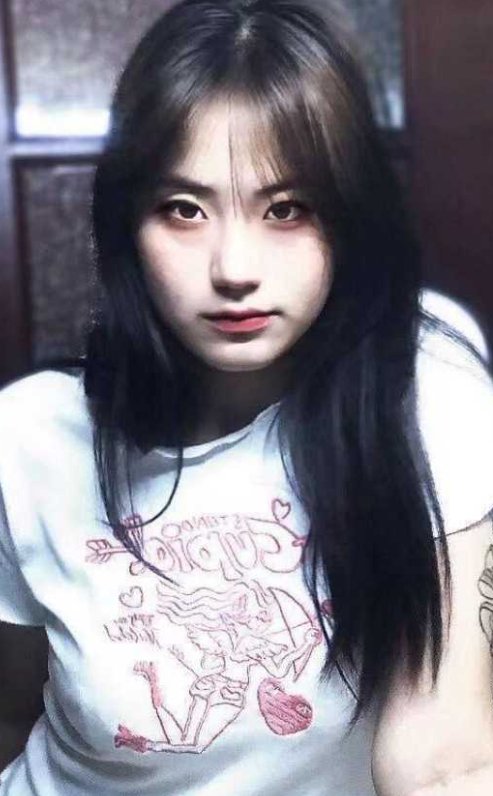 湖南工大大三反差学生妹张金羽