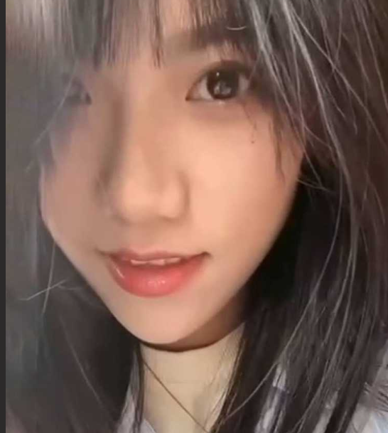 长沙师范大学反差美女 苏婉灵 不 视频流出 黑丝美腿被