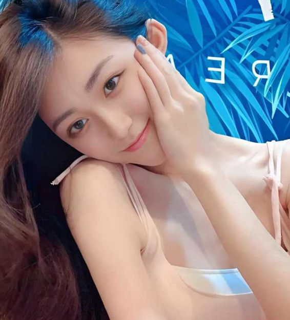 极品美艳机车妹 与男友