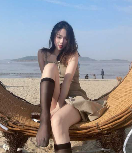 河北沧州大学女辅导员