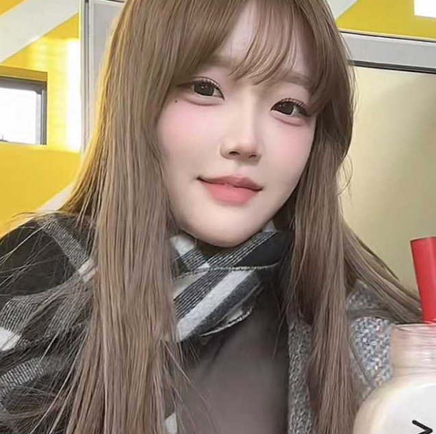 抖音283万粉女网红 19岁韩国留学生ciu7