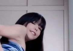 推特萝莉网黄KittyKum 福利私拍